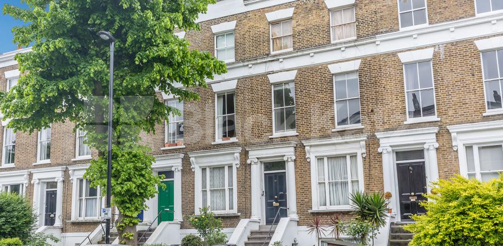 			NEW INSTRUCTION!, 1 Bedroom, 1 bath, 1 reception Flat			 Gaisford Street, KENTISH TOWN 